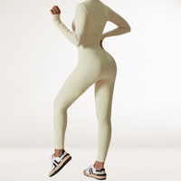 Fermuarlı Uzun Kollu Takım